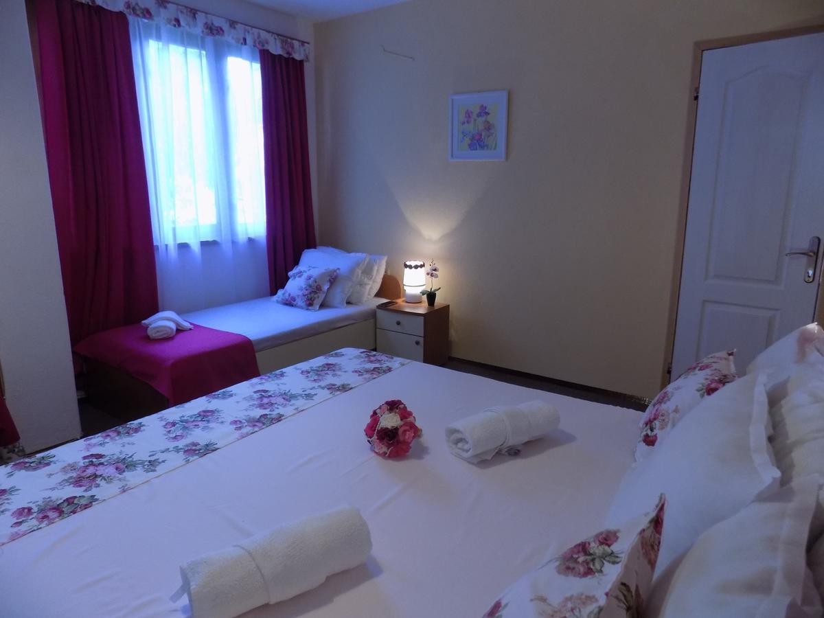 Rali Apartments Kiten  Kültér fotó